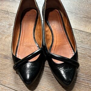Beautiful Givenchy Embossed Flats